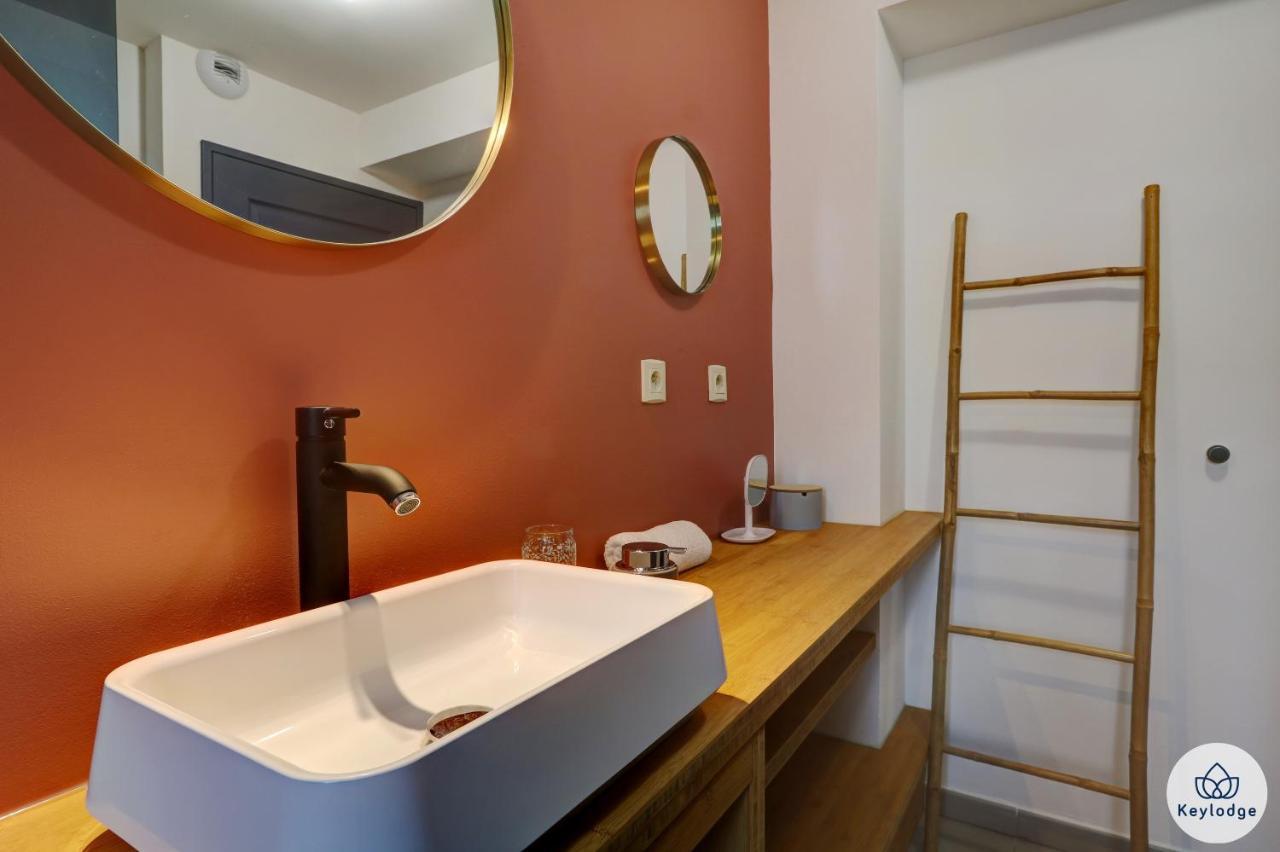 Appartement T1- Le Musicien - 3 étoiles - Proche centre Saint-Denis Extérieur photo